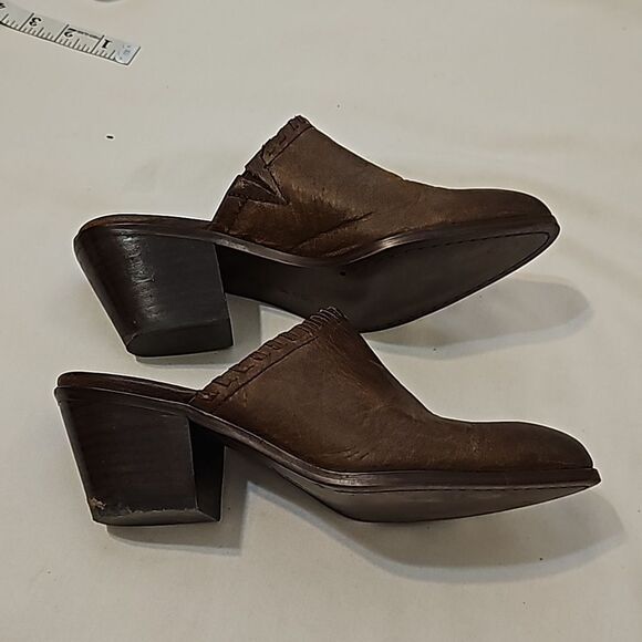 Frye & co. Leather Open Back Mules Cody Cognac size 6M - Picture 3 of 8